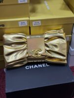 Chanel Stylish Metallic Finish Bib Bag - Image 9